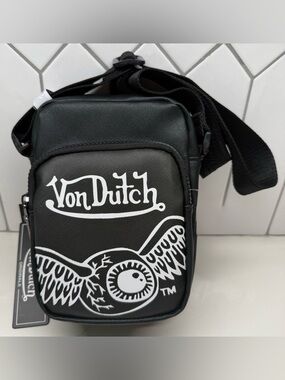 New With Tag Von Dutch Flying Eye Sling Crossbody Medium Bag Black Leather